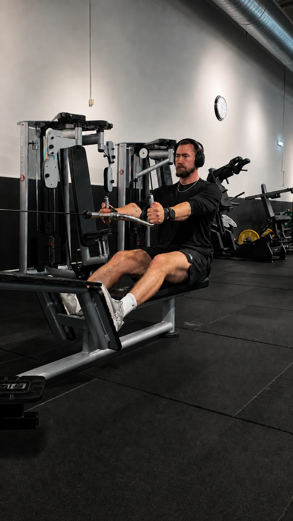 Stefan Christiansen in strength room